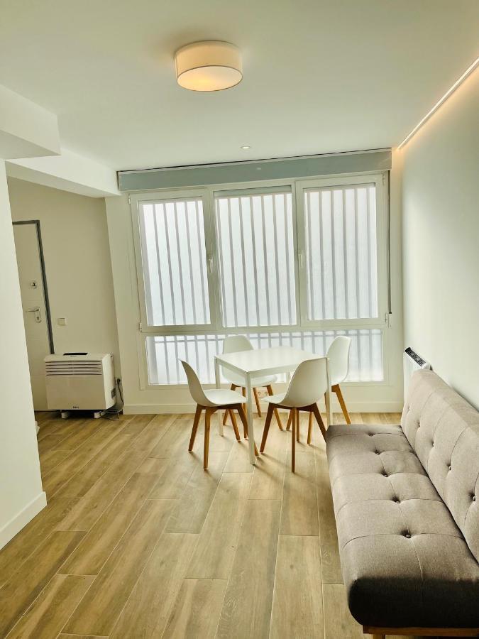 Bernabeu/ C.Universitaria Apartments Madrid Exterior photo